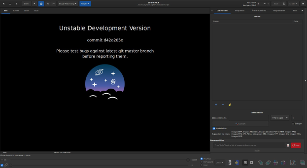 Screenshot eines Computerbildschirms mit fettgedrucktem Text "instabiler Entwicklungsstand" in weißer Schrift auf schwarzem Hintergrund, mit "unaufhaltsamer Entwicklung" in hellblau hervorgehoben, zusammen mit Symbolen für eine Suchleiste, Dropdown-Menü und Fortschrittsbalken.