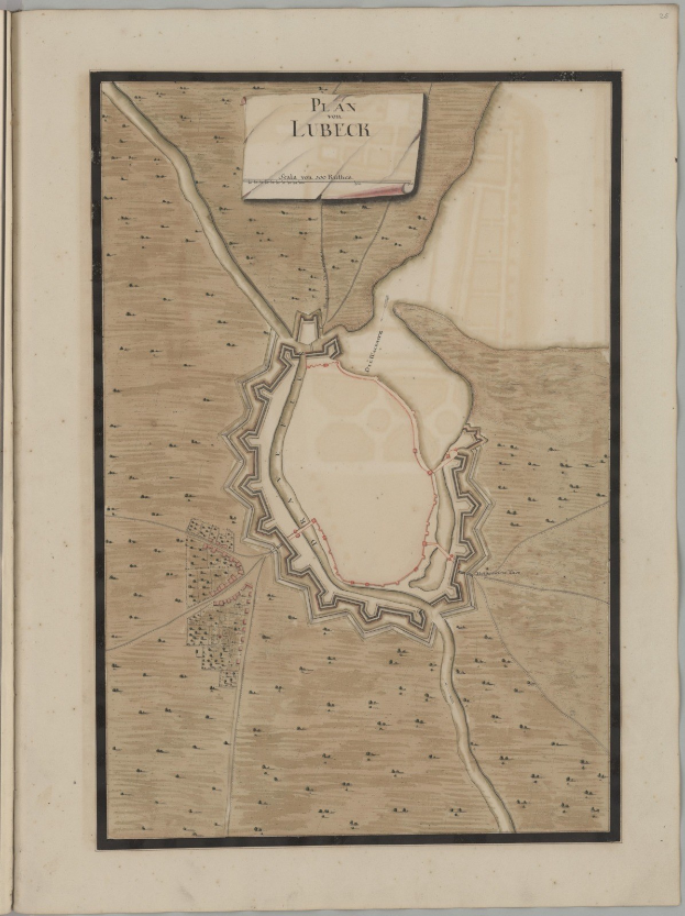 Altes Buch mit einer detaillierten historischen Karte von Lübeck, Deutschland, das Straßen, Gebäude und Sehenswürdigkeiten zeigt, begleitet von Texten über die Bevölkerung, Geschichte und Kultur der Stadt.